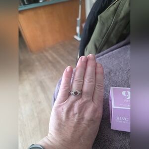 Size 9 Ryze Ring Sterling Silver Nice